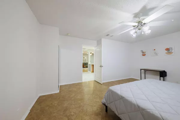 Coliving in Kyle - South Austin, Austin