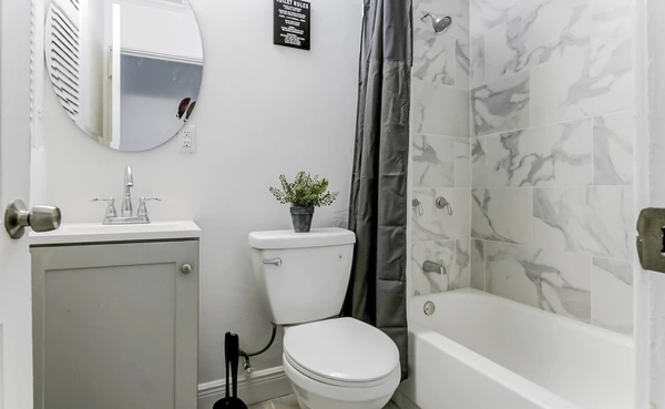 Coliving in Ybor City - Central Tampa, Tampa