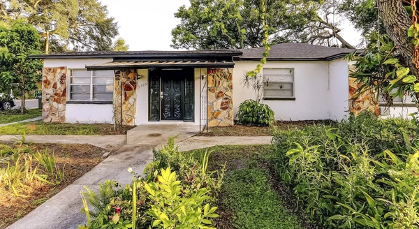 Coliving in Ybor City - Central Tampa, Tampa