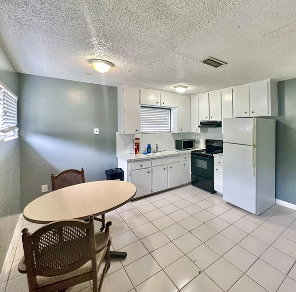 Coliving in Odessa - North Tampa, Tampa