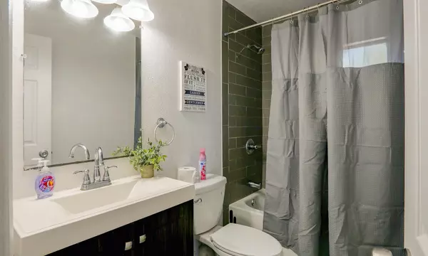 Coliving in University - North Tampa, Tampa