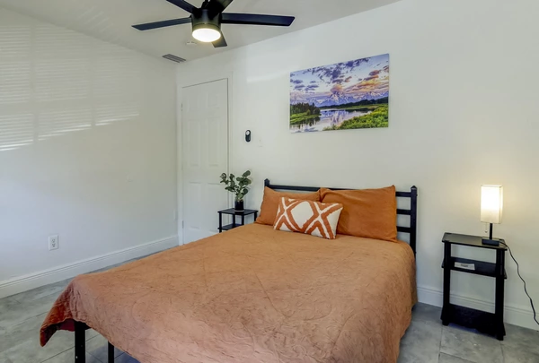 Coliving in University - North Tampa, Tampa