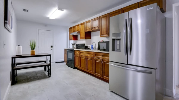 Coliving in University - North Tampa, Tampa