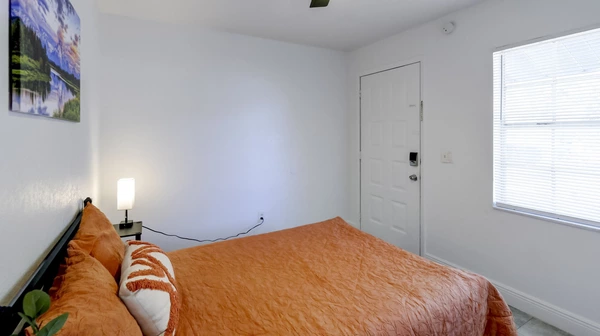 Coliving in University - North Tampa, Tampa