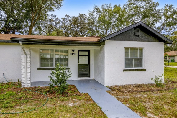 Coliving in Forest Hills Tampa - North Tampa, Tampa