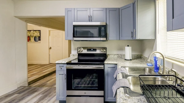 Coliving in Forest Hills Tampa - North Tampa, Tampa