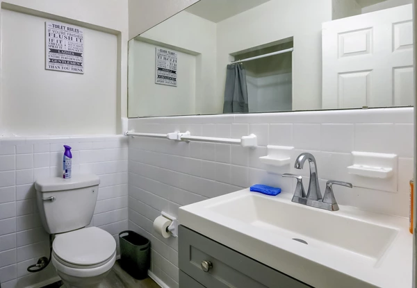 Coliving in Forest Hills Tampa - North Tampa, Tampa