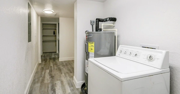 Coliving in Sulphur Springs - North Tampa, Tampa