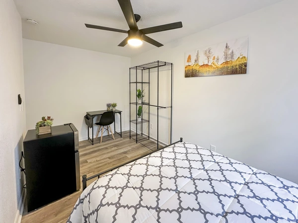 Coliving in University Square - North Tampa, Tampa