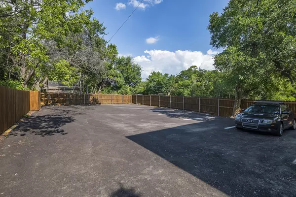 Coliving in Oak Cliff - Sw Dallas, Dallas