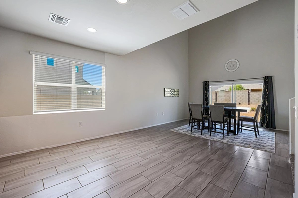 Coliving in Buckeye - SW Valley, Phoenix