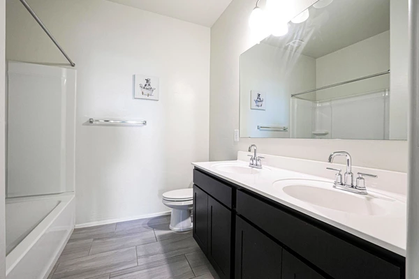 Coliving in Buckeye - SW Valley, Phoenix