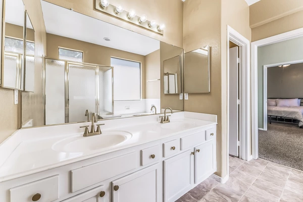 Coliving in North Las Vegas - North Las Vegas, Las Vegas