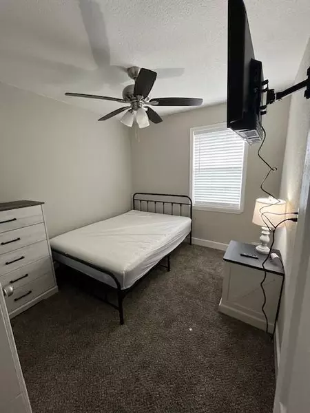 Coliving in Gulfgate / Pine Valley - Inner Loop, Houston