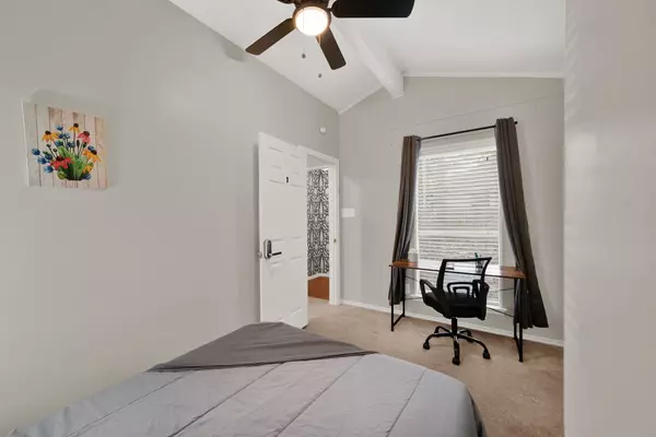 Coliving in Duncanville - Sw Dallas, Dallas