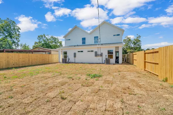 Coliving in Acres Home - Nw Houston, Houston