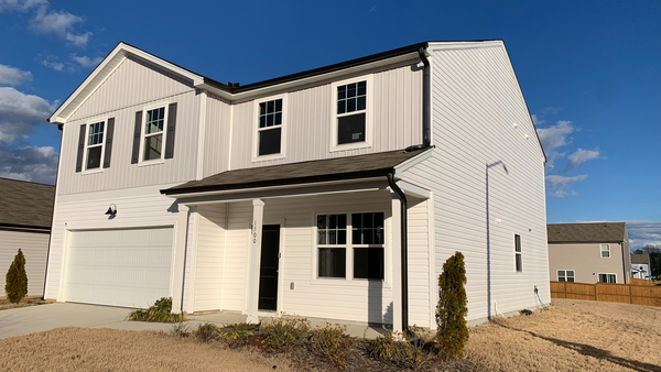 Coliving in Bryson Village - Outer Triangle, Raleigh