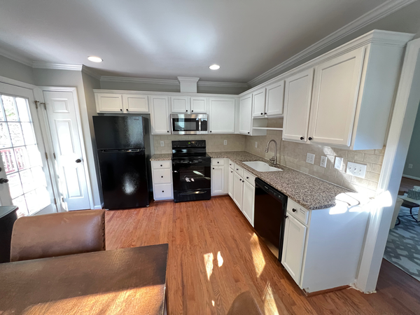 Coliving in Cary - Outer Triangle, Raleigh
