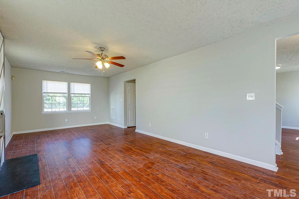 Coliving in Woodcroft - Durham, Raleigh