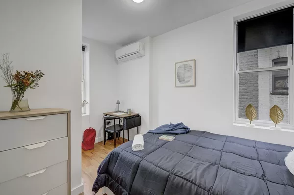 Coliving in Glendale NY - Queens, New York