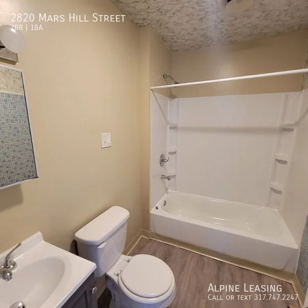 2 bedrooms apartment for rent in Mars Hill - West Indy, Indianapolis