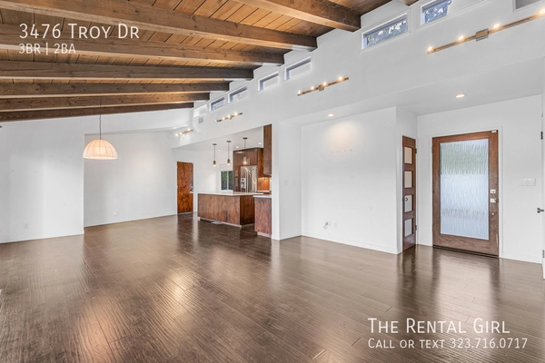 3 bedrooms apartment for rent in Toluca Lake - San Fernando Valley, Los Angeles