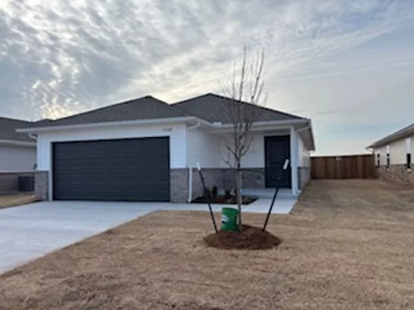 3 bedrooms apartment for rent in Valley Brook - SE OKC, Oklahoma City