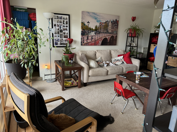 3 bedrooms apartment for rent in Killarney - NE Edmonton, Edmonton