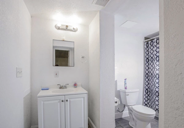 Coliving in East Lake-Orient Park - East Tampa, Tampa