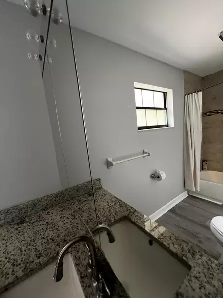 Coliving in Oak Ridge - West Orlando, Orlando