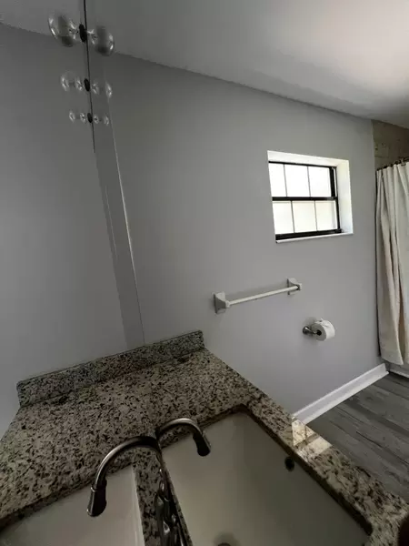 Coliving in Oak Ridge - West Orlando, Orlando