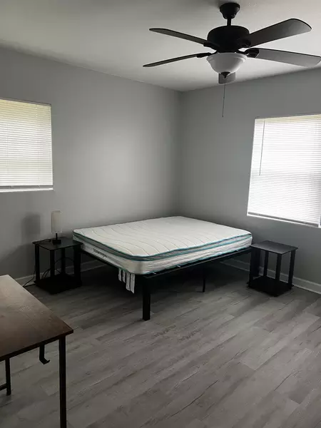 Coliving in Oak Ridge - West Orlando, Orlando