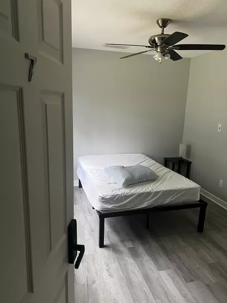 Coliving in Oak Ridge - West Orlando, Orlando