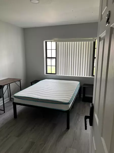 Coliving in Oak Ridge - West Orlando, Orlando