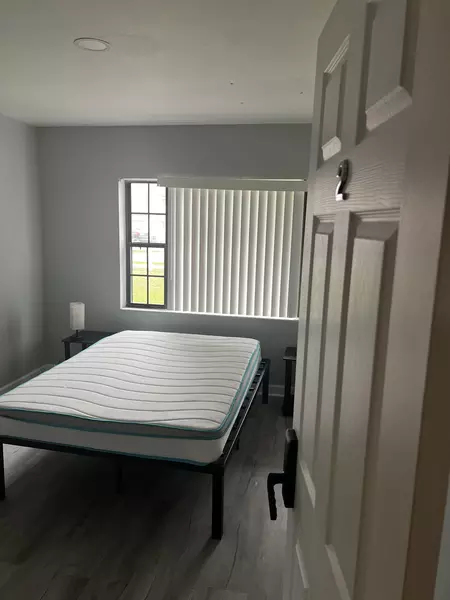 Coliving in Oak Ridge - West Orlando, Orlando