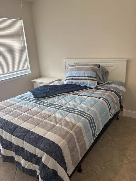 Coliving in Melbourne - Outer Orlando, Orlando