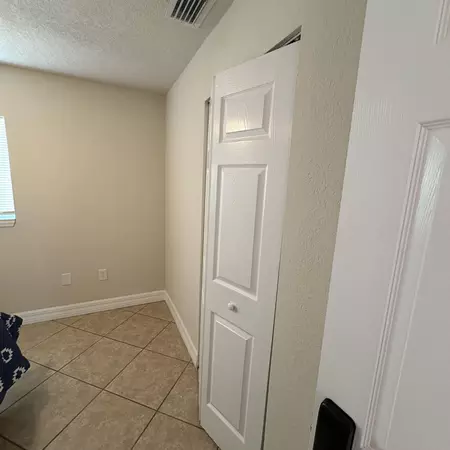 Coliving in Melbourne - Outer Orlando, Orlando