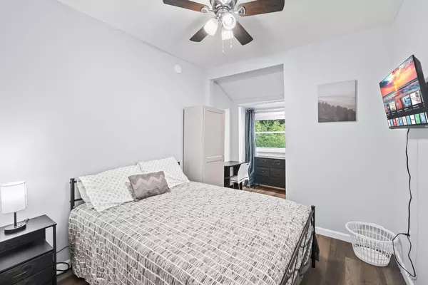 Coliving in Cedar Hills - Westside, Jacksonville