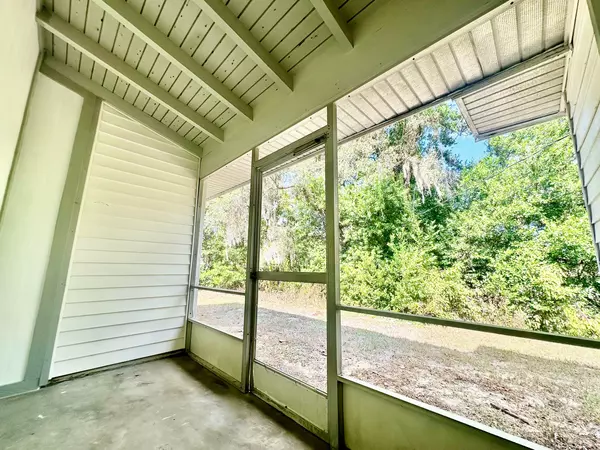 Coliving in Land O' Lakes - North Tampa, Tampa