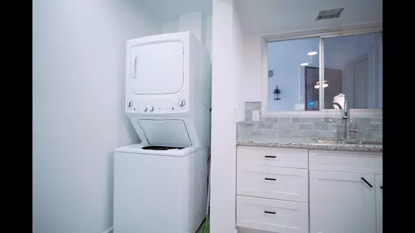 Coliving in Glendale - NW Valley, Phoenix