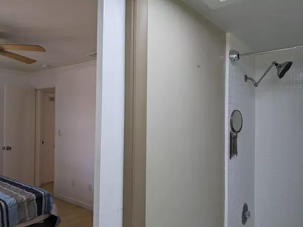 Coliving in Temple Terrace - North Tampa, Tampa