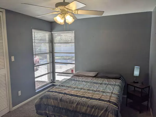 Coliving in Temple Terrace - North Tampa, Tampa