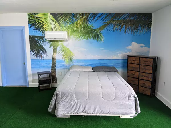 Coliving in Temple Terrace - North Tampa, Tampa