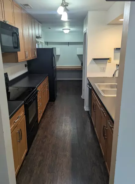 Coliving in Renaissance Park - South Raleigh, Raleigh