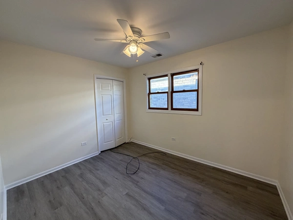 3 bedrooms apartment for rent in Montclare - Northwest Side, Chicago