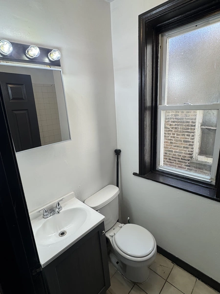 2 bedrooms apartment for rent in Humboldt Park - West Side, Chicago