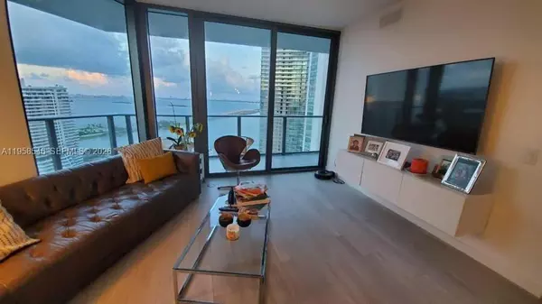 3 bedrooms apartment for rent in Beverly Terrace - Miami, Miami