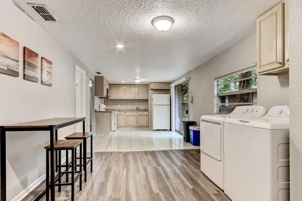 Coliving in Brooklyn JAX - Downtown JAX, Jacksonville