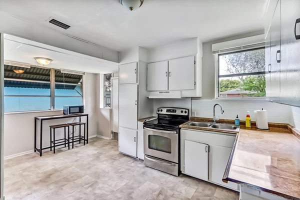 Coliving in Springfield - Downtown JAX, Jacksonville