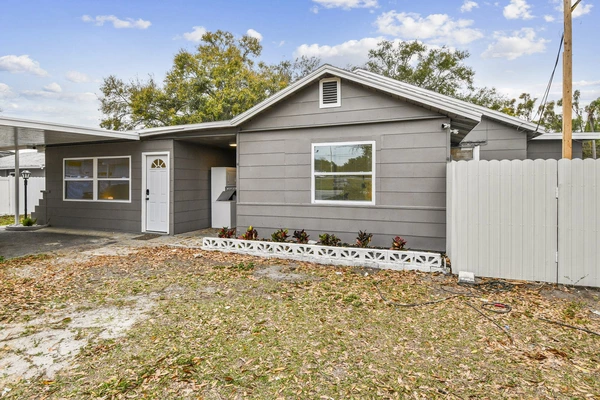 Coliving in Lealman - Clearwater-St. Petersburg, Tampa